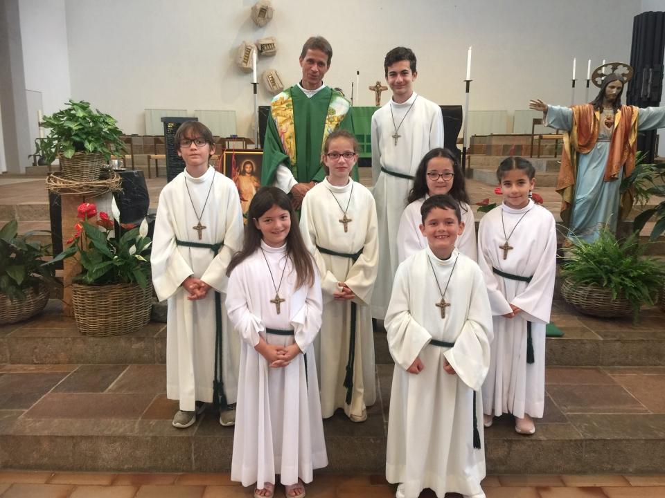 Unsere Neuministranten.