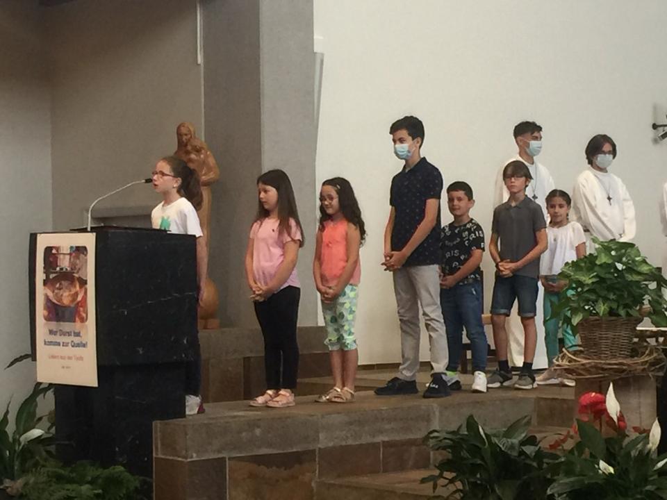 Die Minis stellen sich vor.