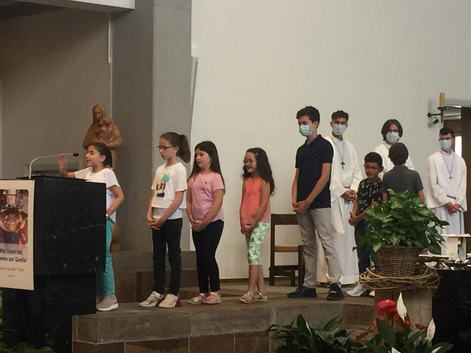 Die Minis stellen sich vor.