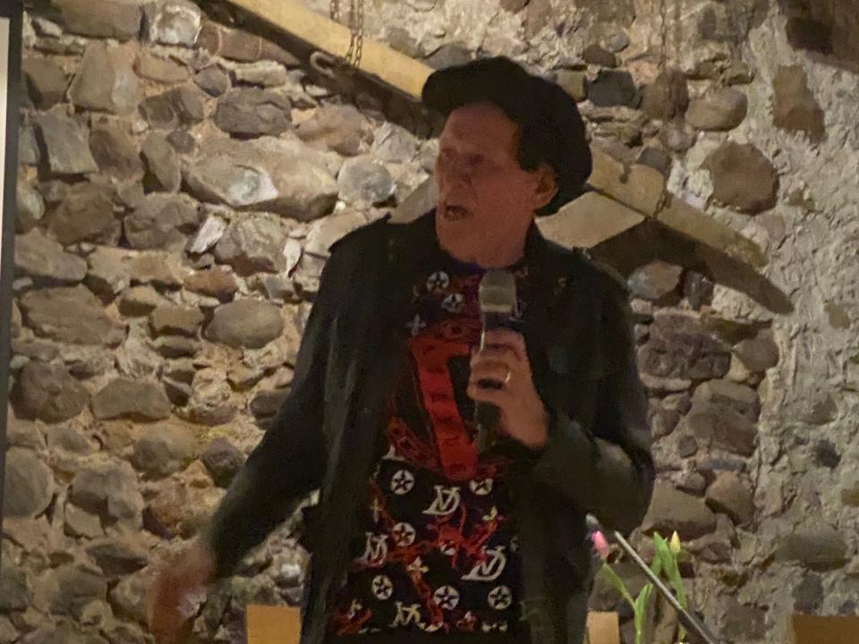 Fritz Egli als "Elvis"