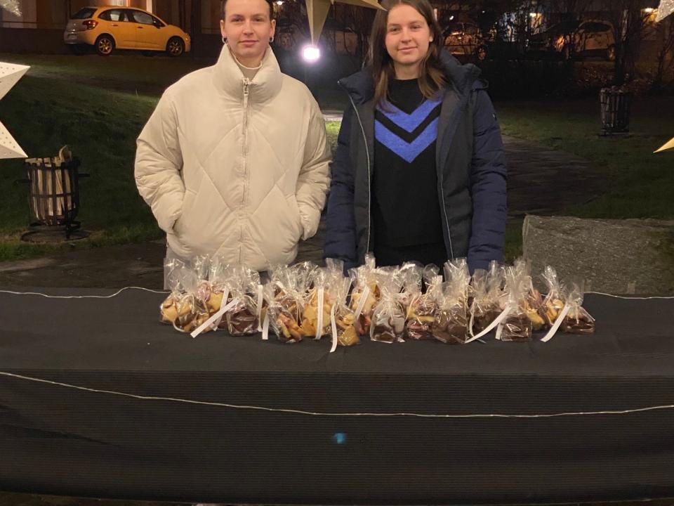 Selbstgemachte Guetzli zum 1. Advent!