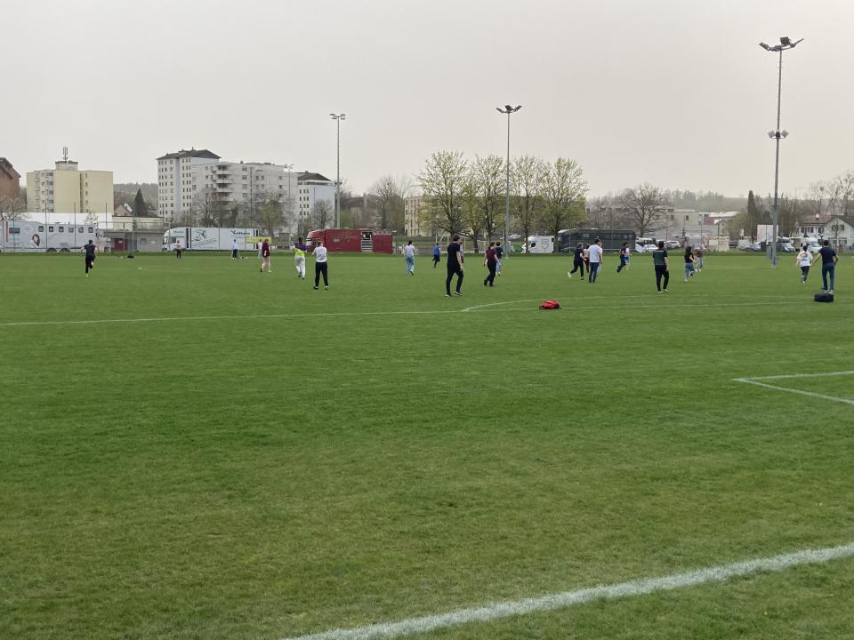 ...und Zeit zum Fussballspielen....