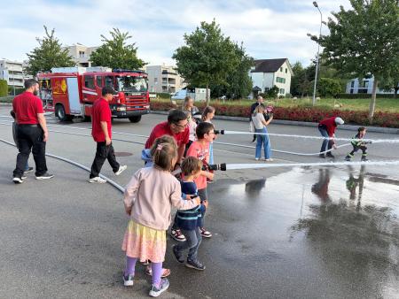 Alarmstufe Begeisterung! Kirche Kunterbunt zu Gast bei der Feuerwehr