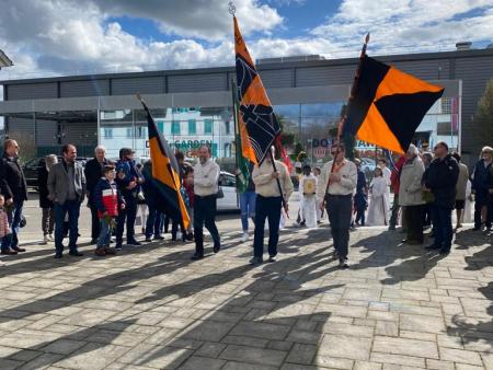 Fahnendelegation an Palmsonntag