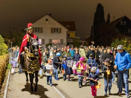 Familiengottesdienst mit Laternenumzug zum St. Martinsfest