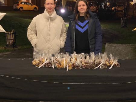 Selbstgemachte Guetzli zum 1. Advent!