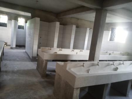 Waschbereich - noch im Aufbau